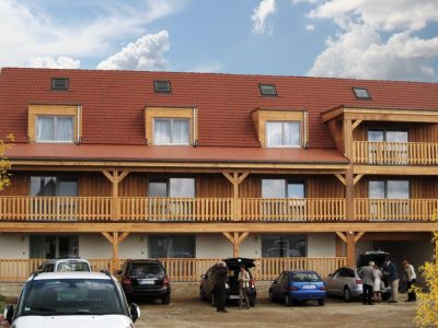 hotel lemn strasburg 1